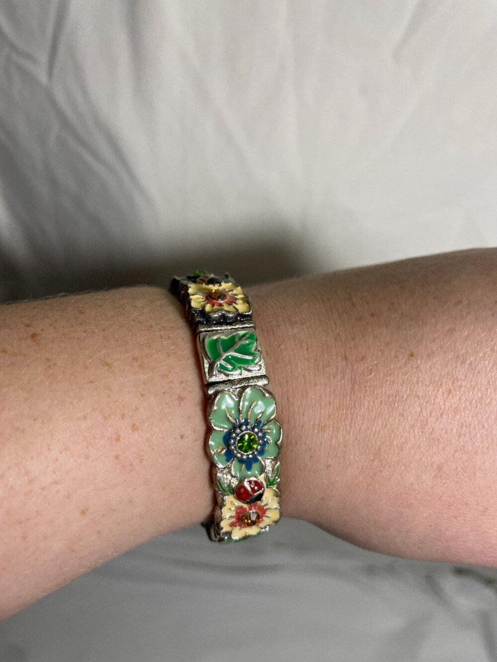 Enamel Flower Ladybug Stretch Bracelet Silver Tone Multicolor Rhinestone Garden